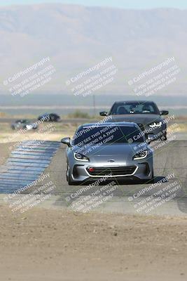 media/Sep-15-2024-Speed Ventures (Sun) [[7a54f7ed2f]]/Black Group/Session 1 (Outside Grapevine)/